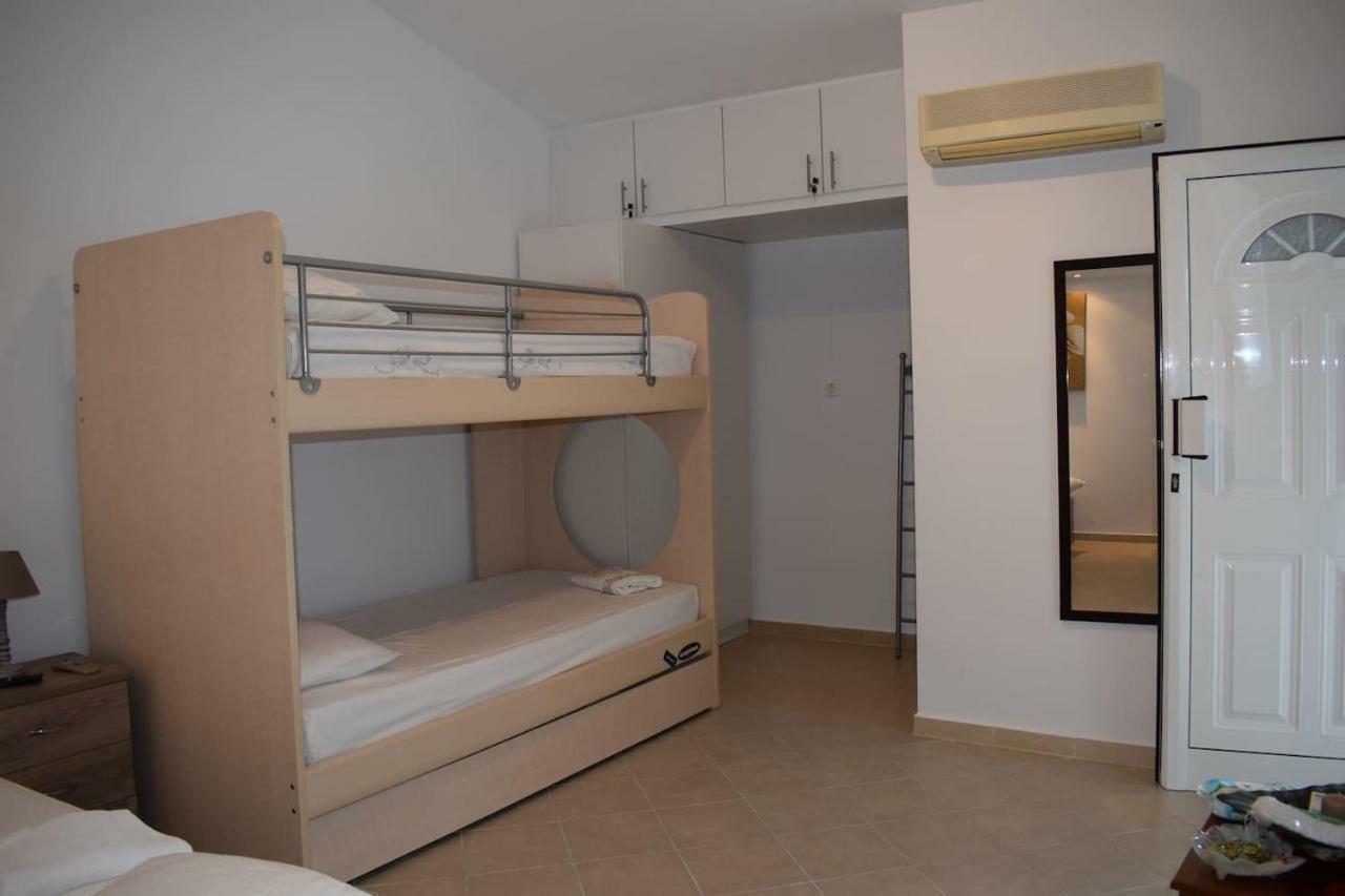 R Apartment อาร์เตมีดา ภายนอก รูปภาพ